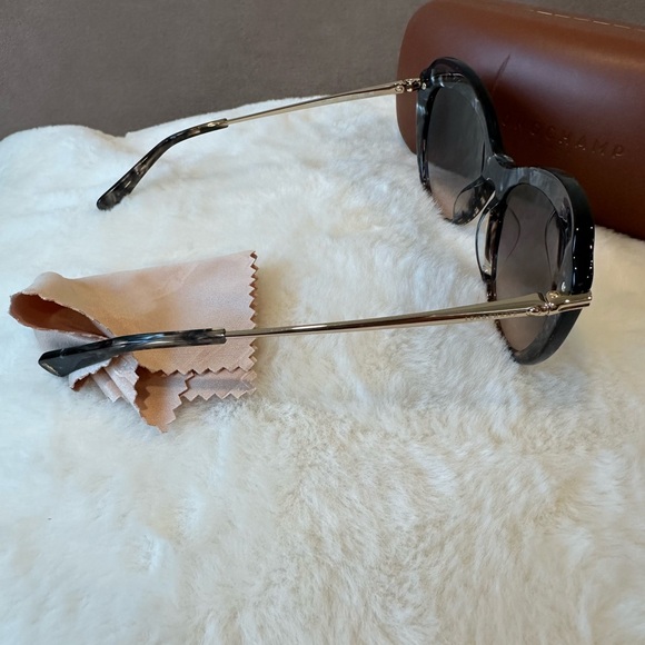 Longchamp Women’s Sunglasses Worn Once Model LO617S Color 038 Marble Gray - Picture 5 of 9